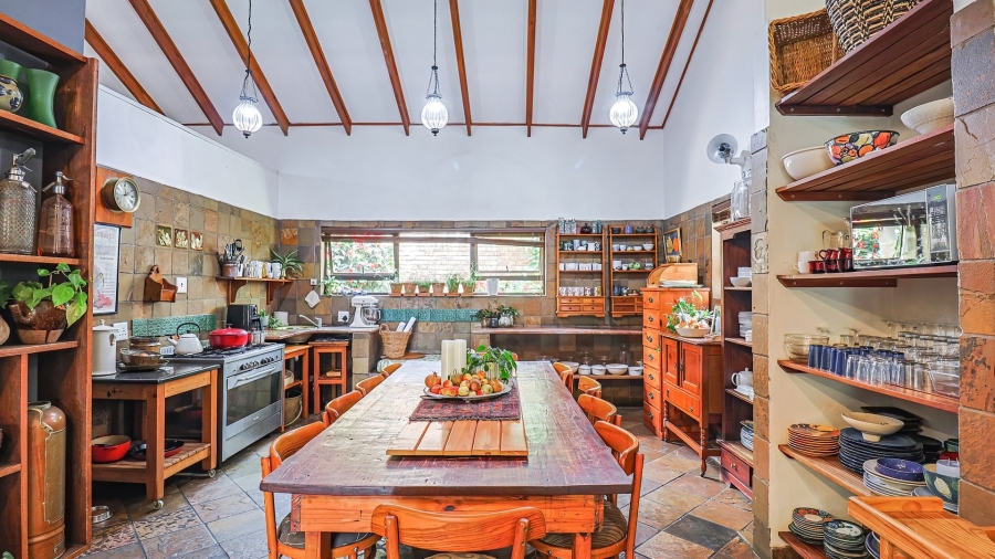 7 Bedroom Property for Sale in Cashan North West